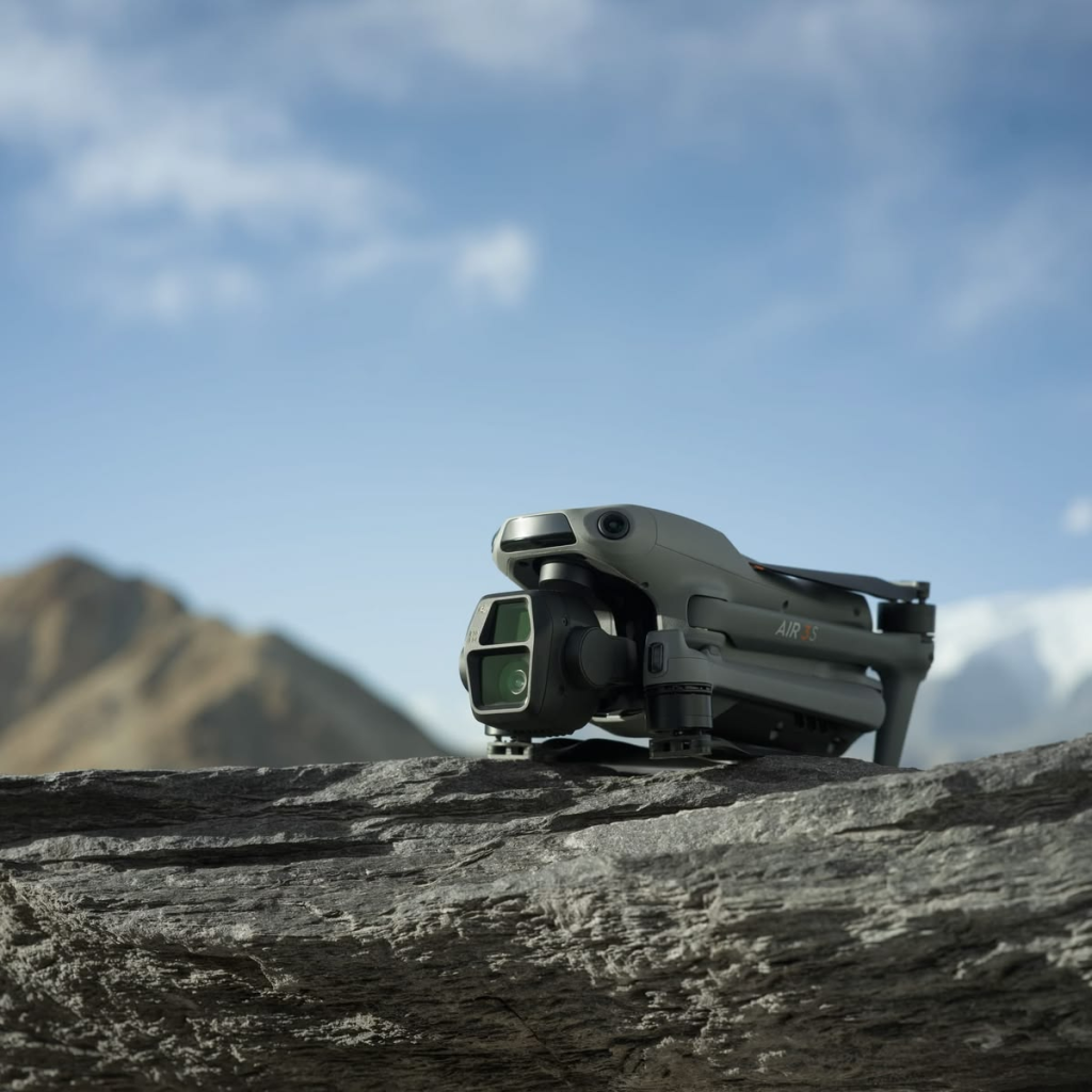 DJI Air 3S 无人机回收机型展示图
