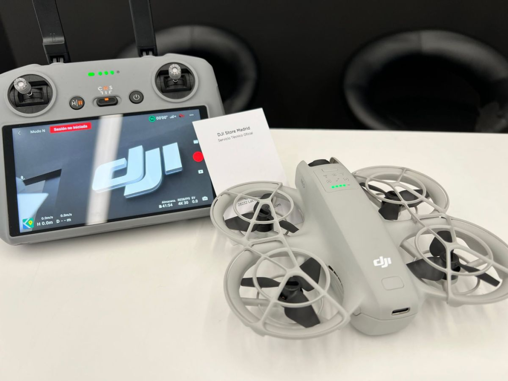 DJI Neo 无人机回收机型展示图